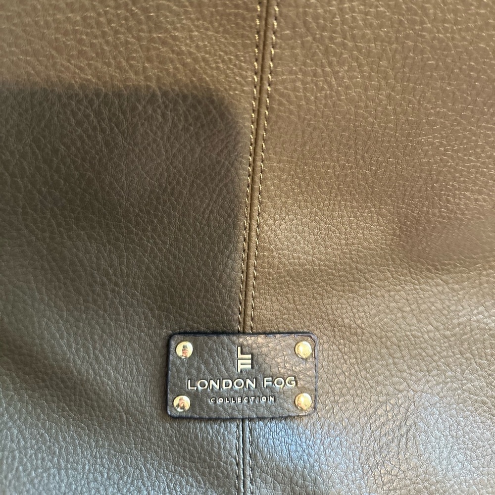 London Fog Large Tote NWT - Picture 8 of 8